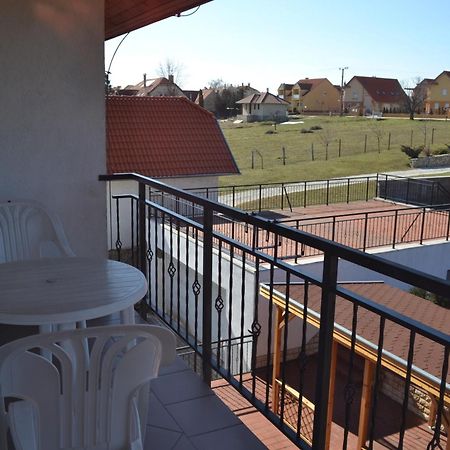 Villa Nova Hévíz Exterior foto